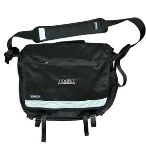 Patagonia Messenger Bag (Black)